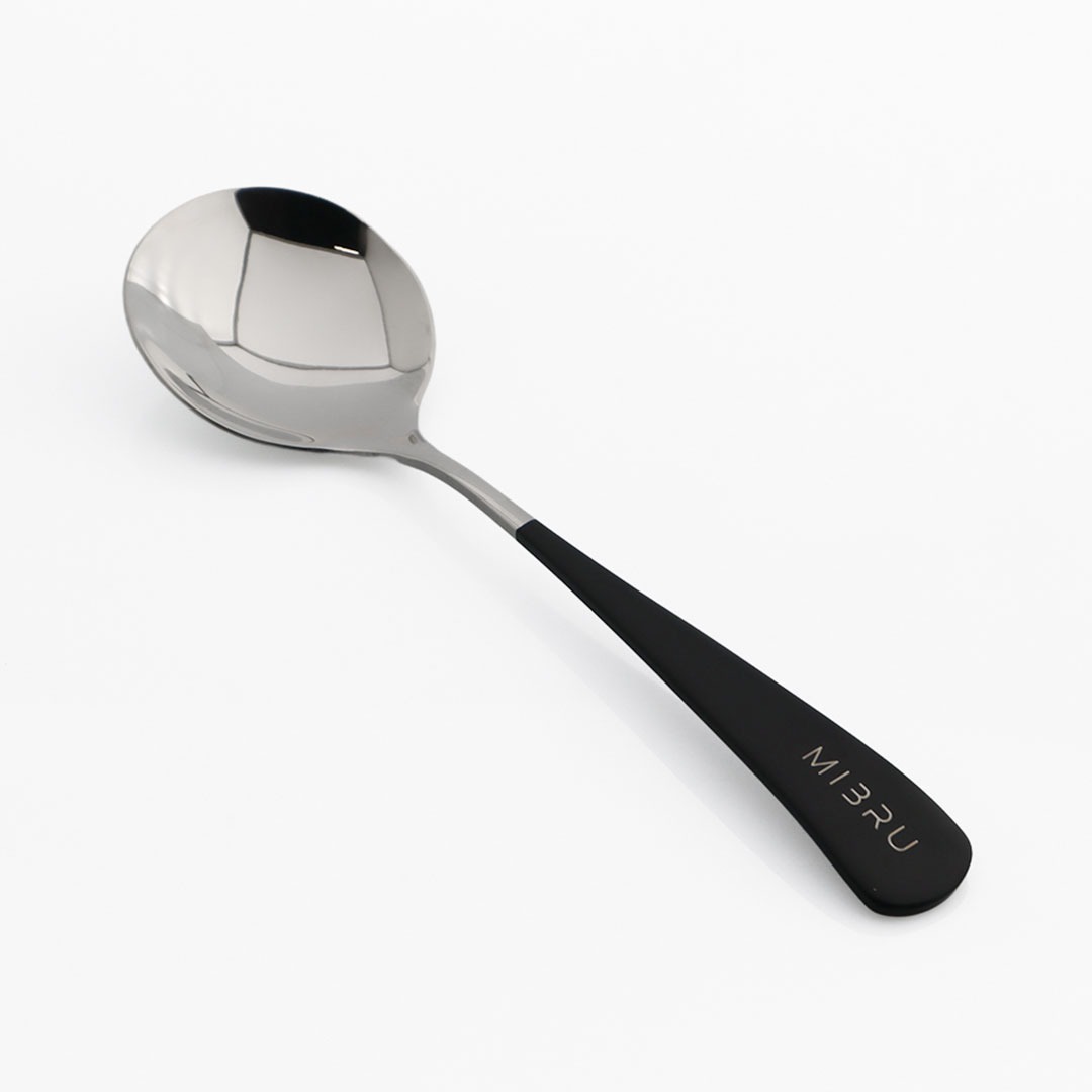 ملعقة كبنق بمقبض اسود